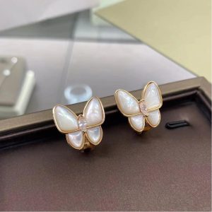 Van-Cleef-Arpels-Two-Butterfly-earrings-white-mother-of-pearl