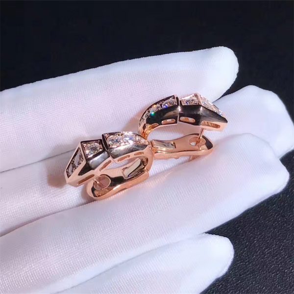 Bvlgari Serpenti slim earrings in 18kt rose gold, set with full pavé diamonds