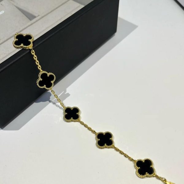 VCA-Vintage-Alhambra-Bracelet-Onyx