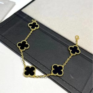 VCA-Vintage-Alhambra-Bracelet-Onyx