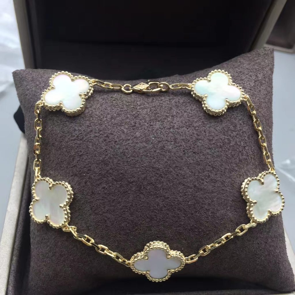 VCA Vintage Alhambra Bracelet International Brand Replica Jewelry for Sale Make in Real 18k Gold and Diamonds the Same As the Original
