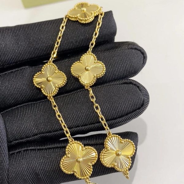Van-Cleef-Arpels-Vintage-Alhambra-bracelet-5-motifs-guilloché-yellow-gold