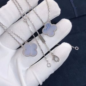 Van Cleef & Arpels Vintage Alhambra pendant, white gold, chalcedony