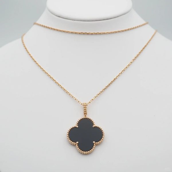 Van-Cleef-Arpels-Magic-Alhambra-long-necklace-1-motif-yellow-gold.