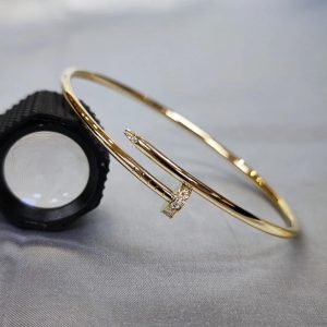 Cartier-Juste-Un-Clou-Bracelet-Yellow-Gold-Small-Model-set-with-20-brilliant-cut-diamonds-totaling-0.18-carats