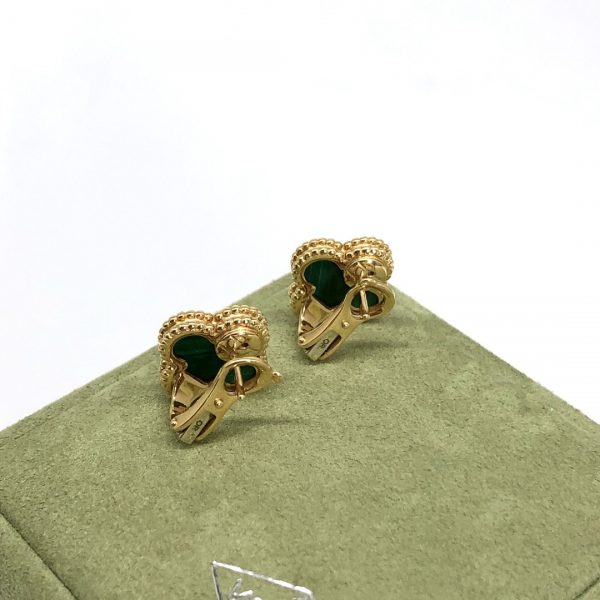 VCA Vintage Alhambra Earrings, 18k Yellow gold, Malachite