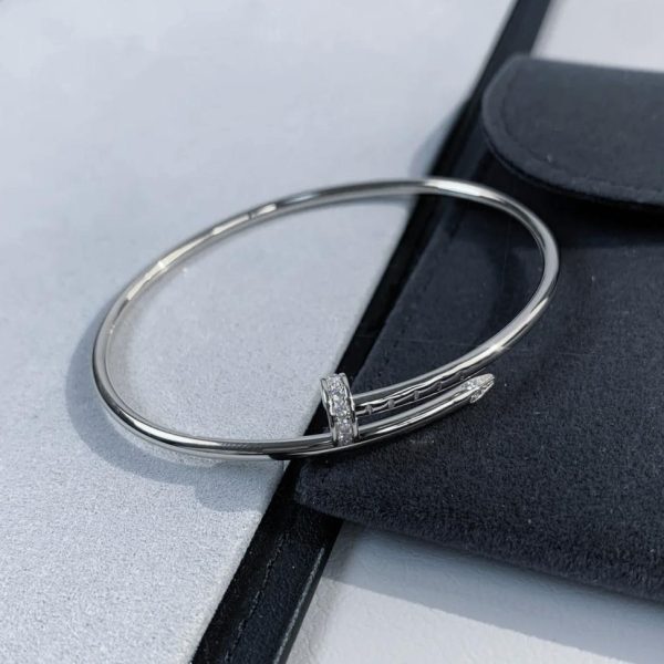 cartier-juste-un-clou-bracelet-small-model-diamonds-white-gold