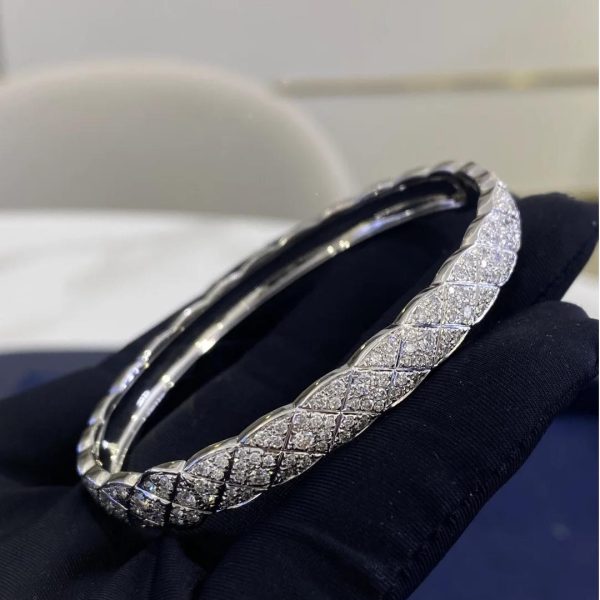 Pure-18k-gold-chanel-COCO-Crush-Bracelet-with-diamonds