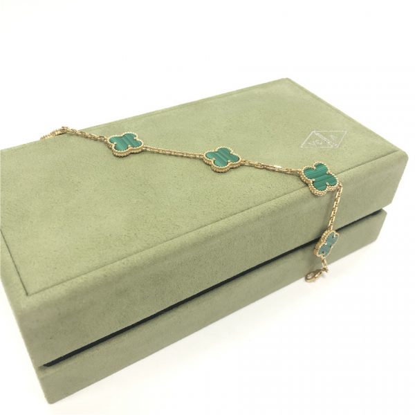 18k gold Van Cleef & Arpels Malachite bracelet
