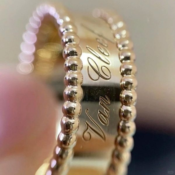 18K Yellow Gold Van Cleef & Arpels Perlée Signature Band Ring