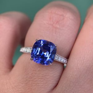 3ct Lab-Grown Blue Sapphire Engagement Ring in Platinum