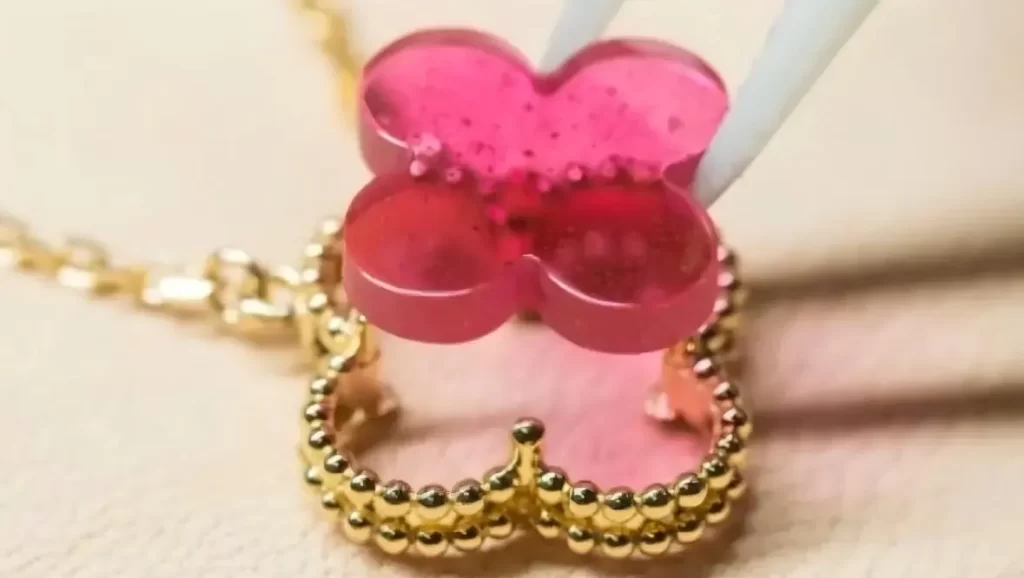 Newest Van Cleef & Arpels Pink Enamel Collection